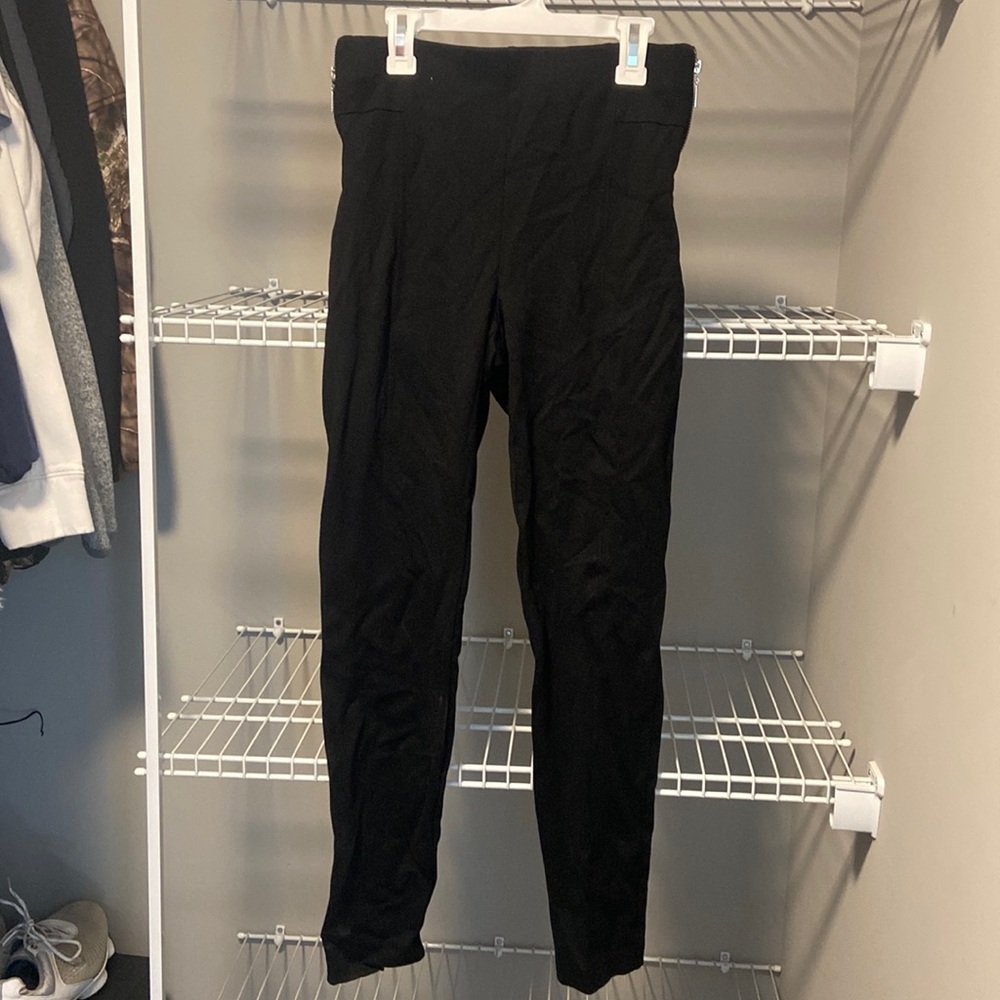NWOT * INC International Concepts Black Knit Side Zipper Straight Leg Pant Sz 6